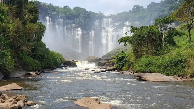 Angola reforça parceria com CNN Internacional para promover investimento e turismo