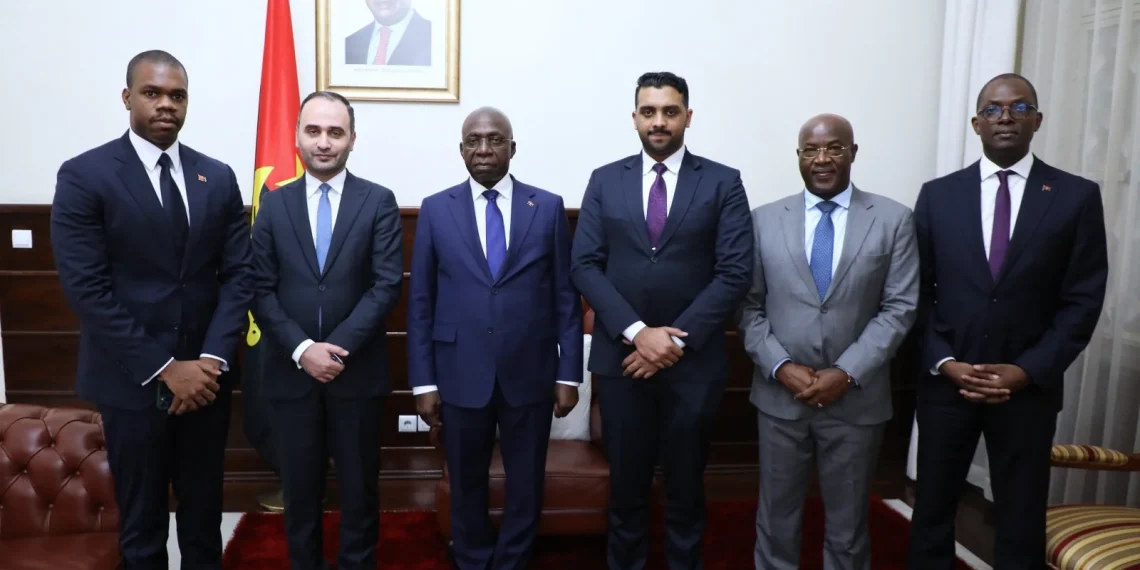 Téte António discute investimentos em Angola com CEO da JTA