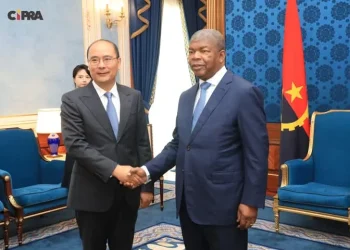 Angola e China realinham cooperação