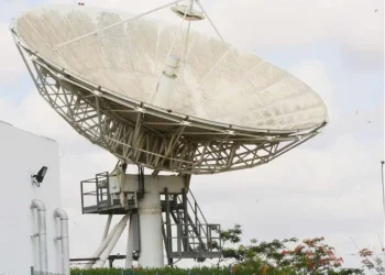 Construção de infra-estruturas físicas aumenta operações de telecomunicações, afirma especialista