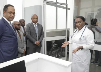 Centro de Saúde “Dikanza” em funcionamento com diferentes serviços hospitalares