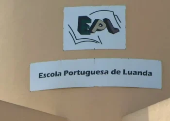 Professores da Escola Portuguesa  declaram cinco dias de greve