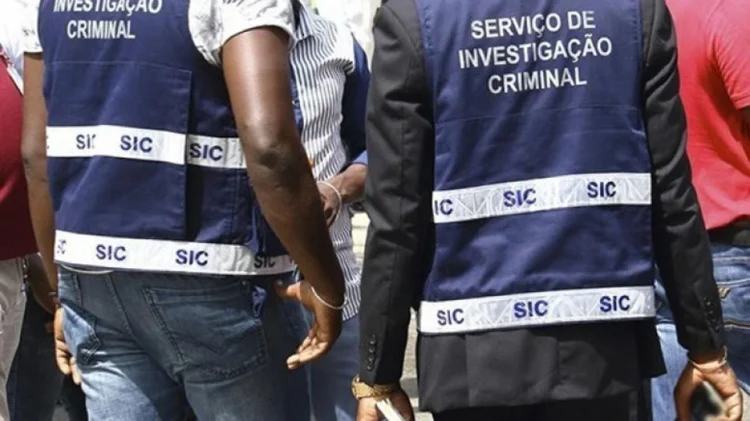 SIC detém cidadã que matou marido à facada