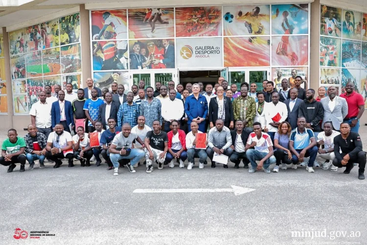 Luanda, Benguela e Huíla dão “pontapé de saída” no curso de formação de monitores desportivos