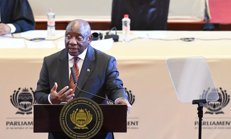 ‘Não seremos intimidados’: dispara Ramaphosa sobre política dos EUA para África do Sul