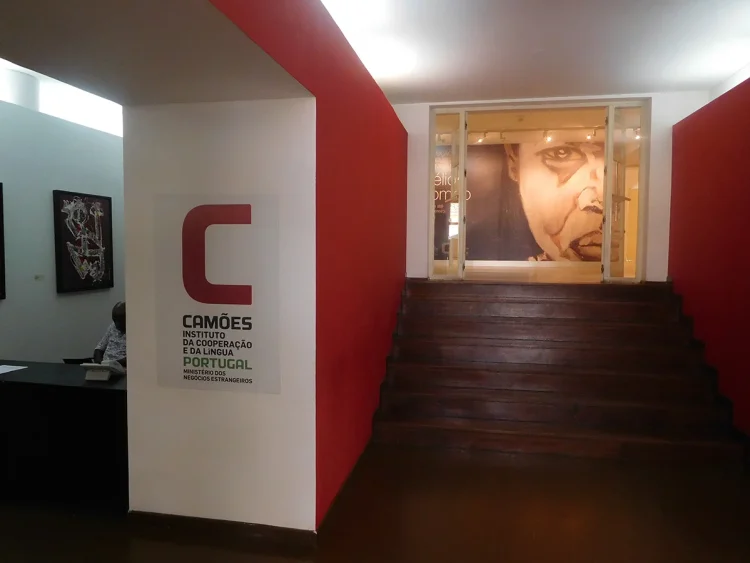 Residência Artística “Eu Entre Nós” faz apresentação prévia do documento “Narrativas Compartilhadas”