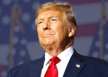 Conversa entre Putin e Trum significa colapso das tentativas  ocidentais de isolar Rússia, diz mídia