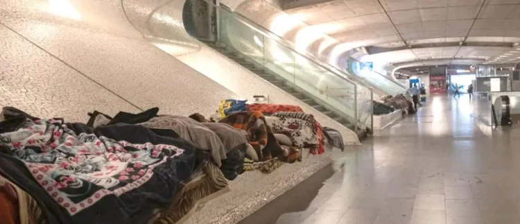 Imigrantes tornam-se  moradores de rua em Portugal