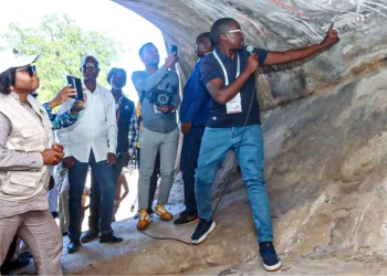 Encanto natural “Tchitundu-Hulu” pode ser alavanca para a economia e o turismo no Namibe