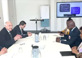 Angola e Argélia buscam melhorias na cooperação