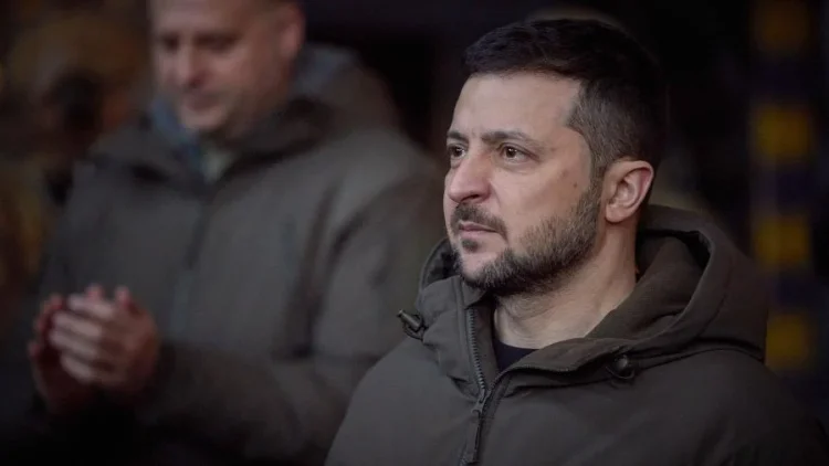Zelensky no Golfo Pérsico sem mencionar contactos entre EUA e Rússia
