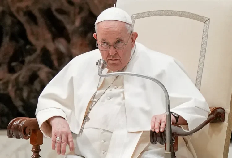 Papa Francisco em “estado crítico”: Conheça os detalhes do funeral já planeado