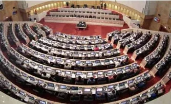 Parlamento procura equilíbrios para consolidar propostas  sobre autarquias locais