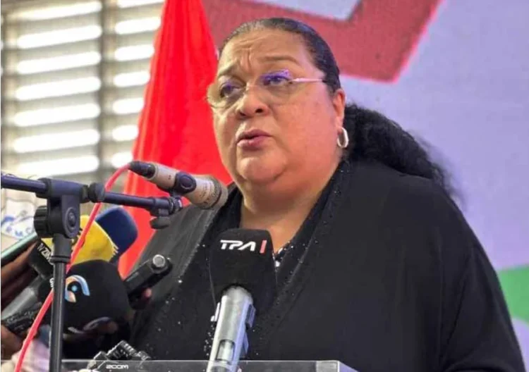 Ministra desfavorável à ascensão de cargos à boleia de intrigas e desgraça de colegas