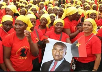 MPLA felicita mulheres angolanas