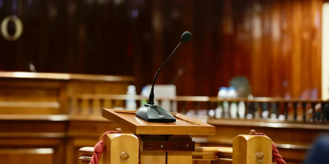 Advogado diz que general Dino “está a ser tratado como um farrapo humano”