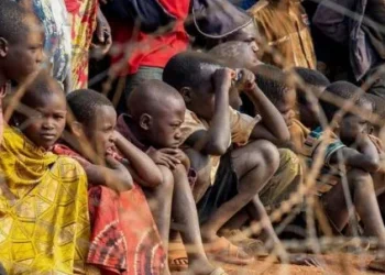 ONU diz que milhões de vidas estão em  risco pelos cortes na ajuda aos refugiados