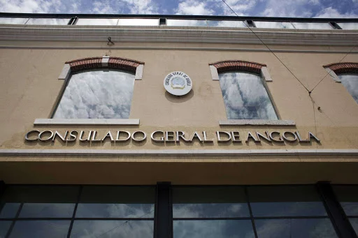Consulado de Angola em Lisboa apela à calma aos utentes e solicita que se evite a disseminação de informações falsas