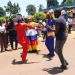 Grupo carnavalesco União Mufongo recebe caravana jornalística ao ritmo do entrudo