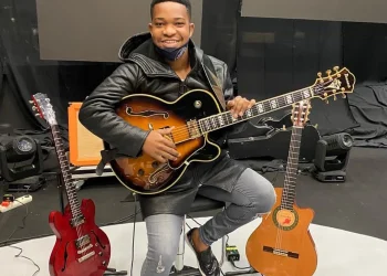 Guitarrista Mário Gomes apresenta-se hoje em concerto intimista no MAAN