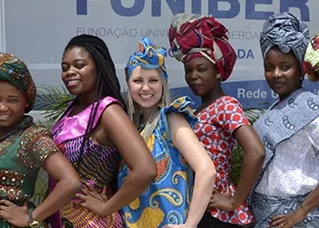 Fundação Arte e Cultura homenageia  mulheres angolanas