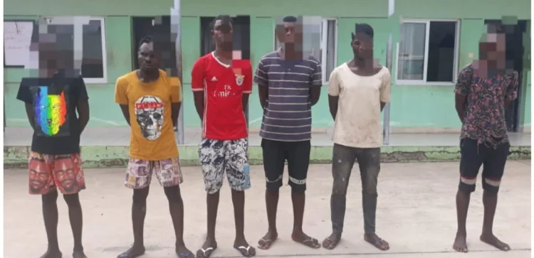 Oito cidadãos detidos acusados de homicídio 