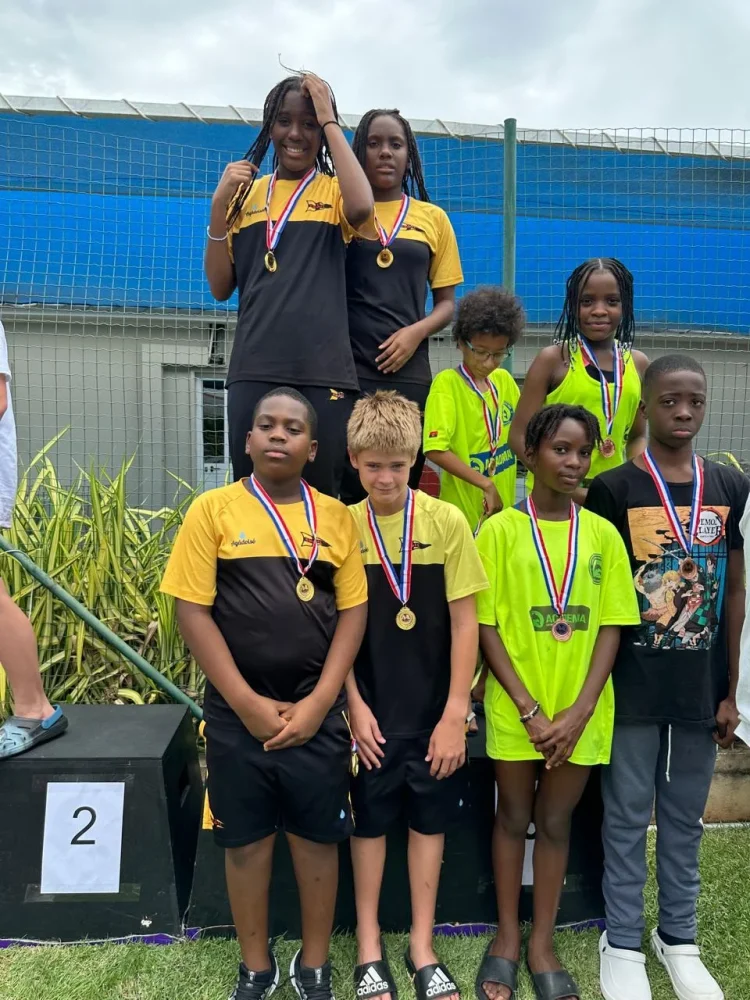 Natação: CNIL sagra-se vencedor do torneio infanto-juvenil