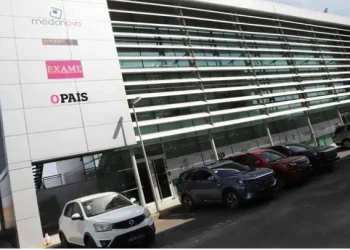 Medianova apresenta carta geológica do sul do país a investidores no Lubango