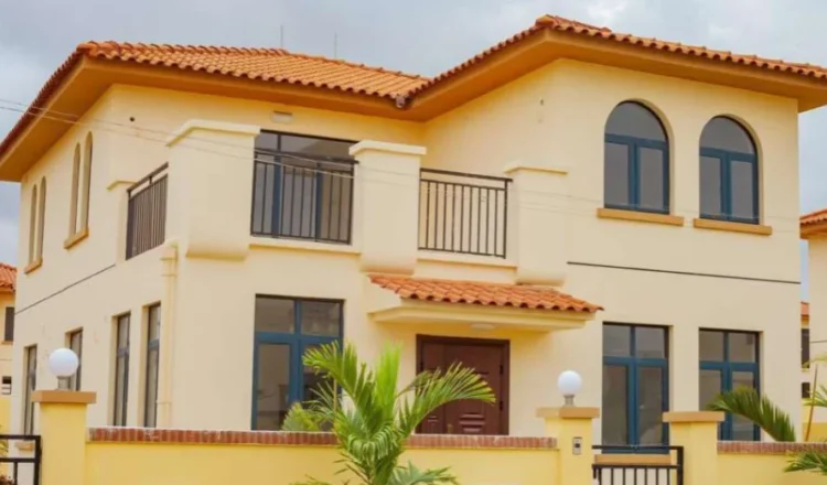 Mulheres querem quebrar o monopólio masculino no sector imobiliário