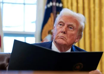 Trump prepara ordem executiva  para fechar o Departamento de Educação