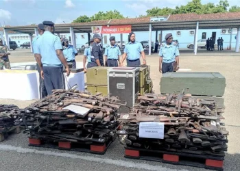Empresas no Bié entregam mais de 400 armas de guerra