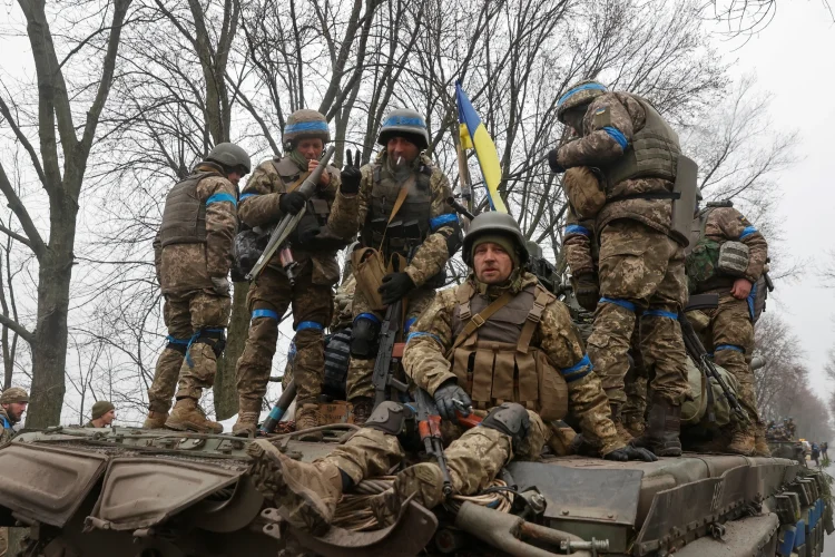 Ucrânia denuncia à ONU e Cruz  Vermelha de execução de 5 soldados em Kursk