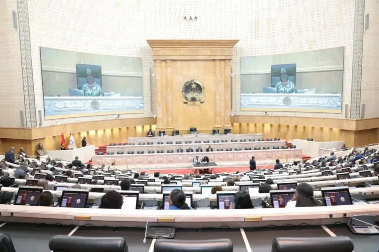 Parlamento discute hoje proposta para alteração do Pacote Legislativo Eleitoral