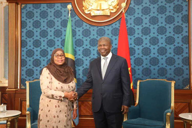 João Lourenço e Samia Hassan reunidos para o reforço da cooperação entre Angola e Tanzânia 