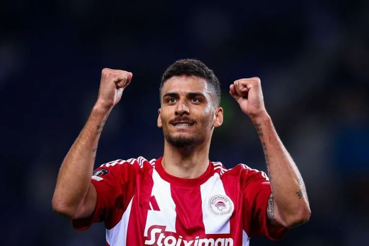 Atleta angolano sagra-se campeão  pelos gregos do Olympiacos