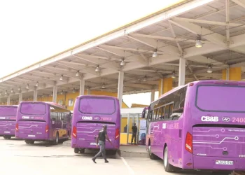 Mais de 800 autocarros Públicos paralisados em Luanda