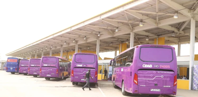 Mais de 800 autocarros Públicos paralisados em Luanda