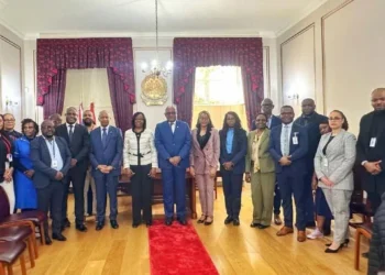 Mais de 18 mil angolanos inscritos no Consulado Geral de Angola em Londres