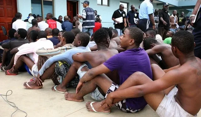 Operação “Km-30 seguro” resulta na detenção de dez acusados de crimes diversos