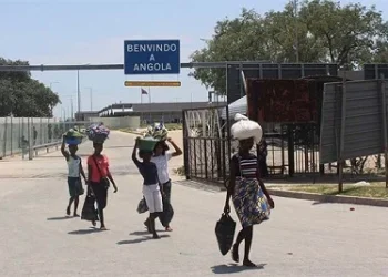 Vinte congoleses impedidos de entrar em Angola