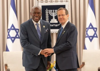 Diplomata angolano em Israel entrega cartas credenciais