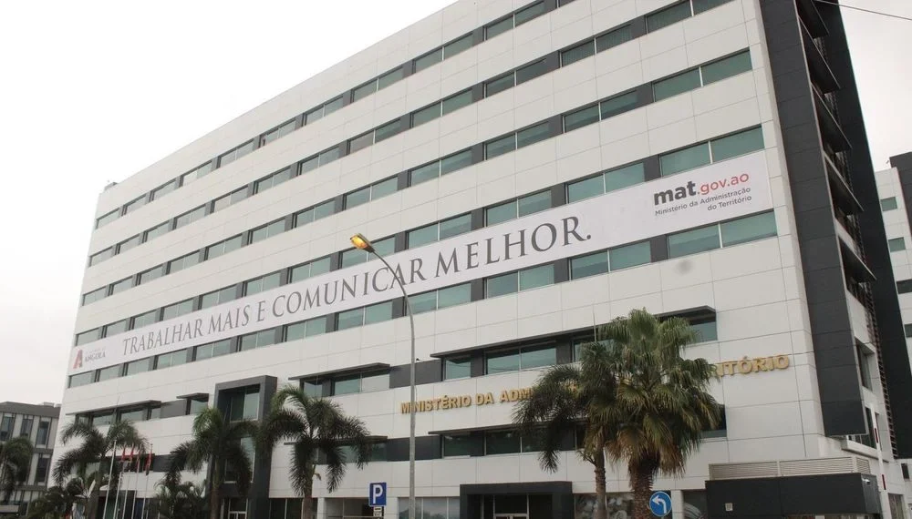 MAT esclarece caso de aquisição de bandeiras