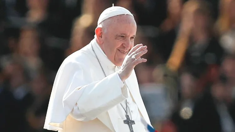 Adeus, Francisco — Papa da paz,  do diálogo, da união e dos mais  necessitados