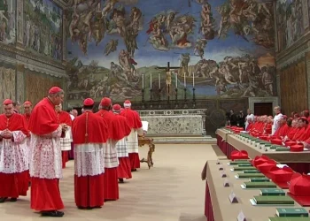 Conclave para a sucessão do Papa Francisco arranca hoje