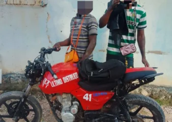 Tentativa de assalto à mão armada leva à detenção de dois cidadãos