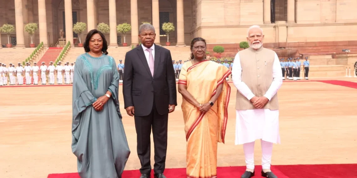 João Lourenço mantém encontro com homóloga indiana em Nova Dehli
