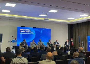 Empresários e parceiros discutem financiamento de grandes projectos e gestão da dívida