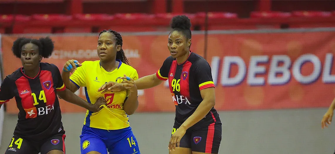 1.º de Agosto e Petro de Luanda decidem acesso à final da Taça dos Vencedores das Taças de África