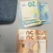 Funcionários do aeroporto detidos por furto de oito mil euros da pasta de passageiro