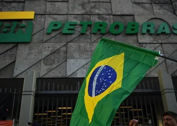 Petrobras com “portas abertas” para regressar em Angola